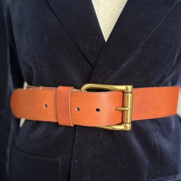 Ralph Lauren Brown, leather belt with brass buckle size medium. - Picture 2 of 13